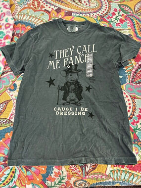 Comfort Colors They Call Me Ranch Graphic Tee Size Medium NWT